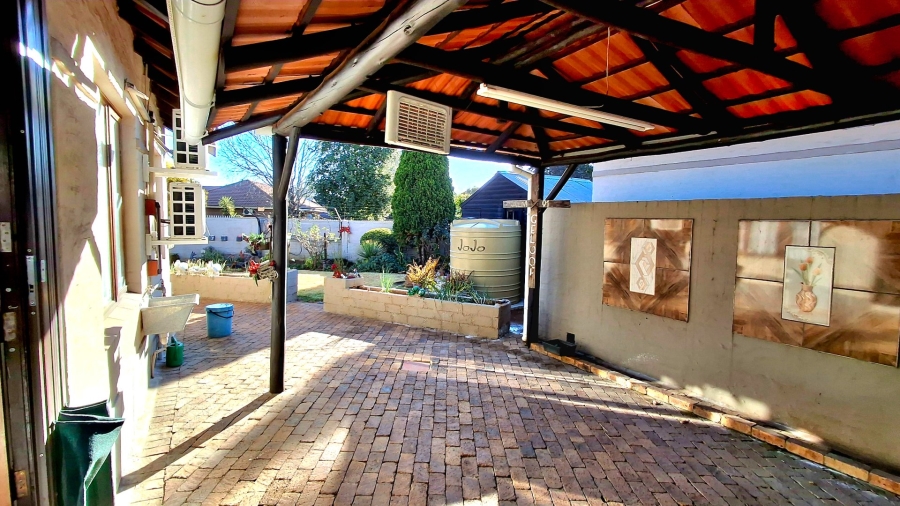 3 Bedroom Property for Sale in Vaalpark Free State
